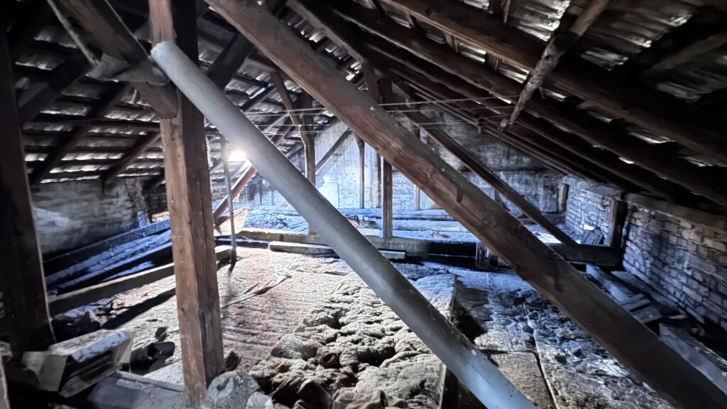 Poddasze do adaptacji 179 m2, Kraków image00029